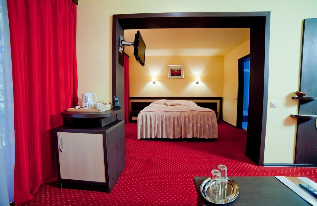 Hotel Dana أمارا المظهر الخارجي الصورة