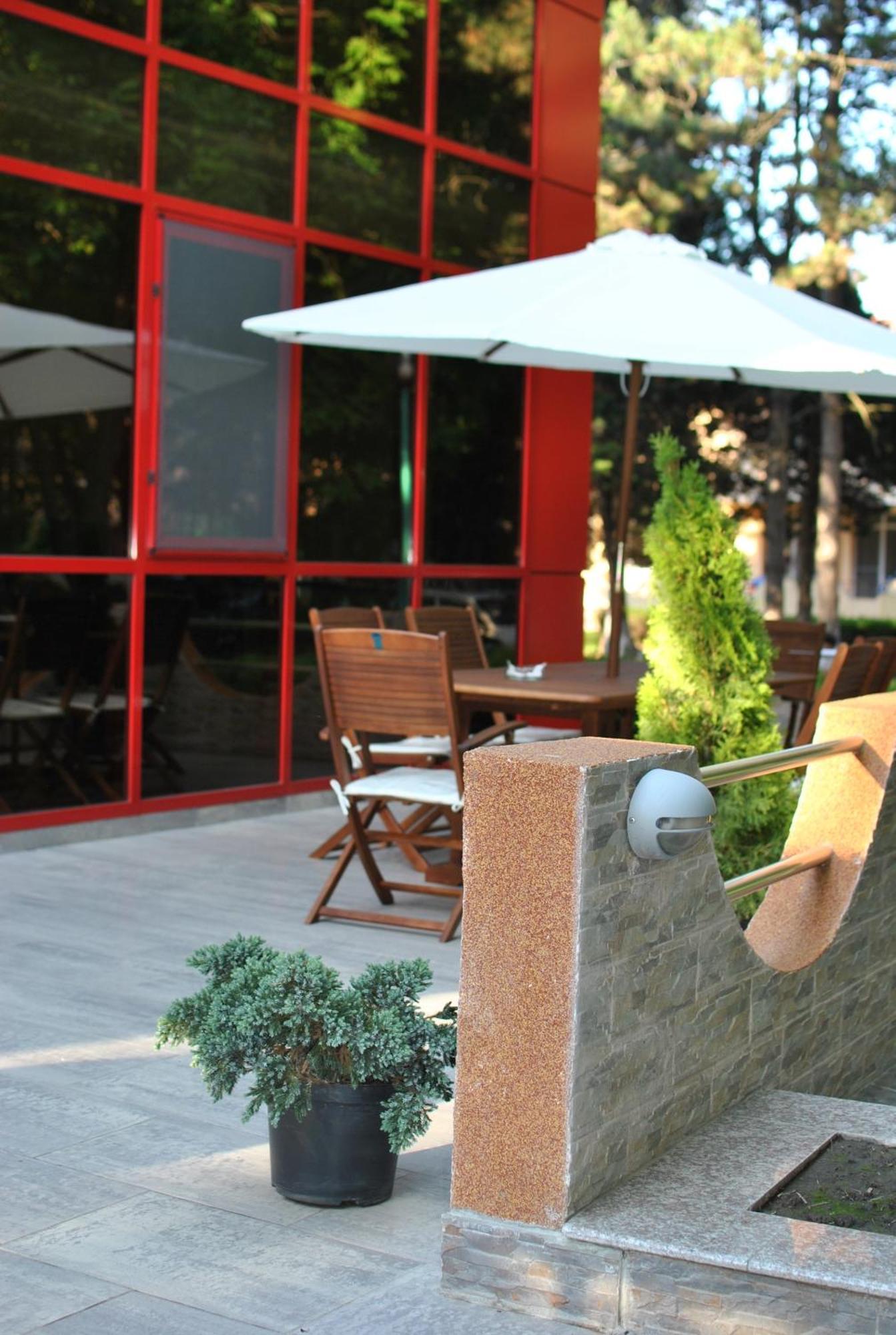 Hotel Dana أمارا المظهر الخارجي الصورة
